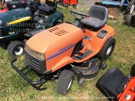 Husqvarna YTH150 - Photo 3