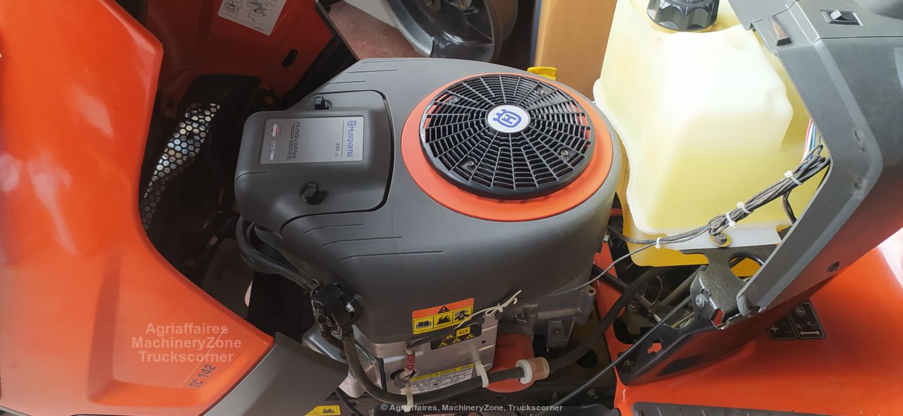 Husqvarna TC 142 TWIN - Photo 8