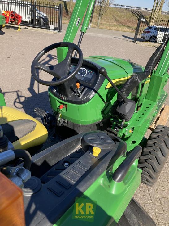 John Deere 4049m - Photo 5