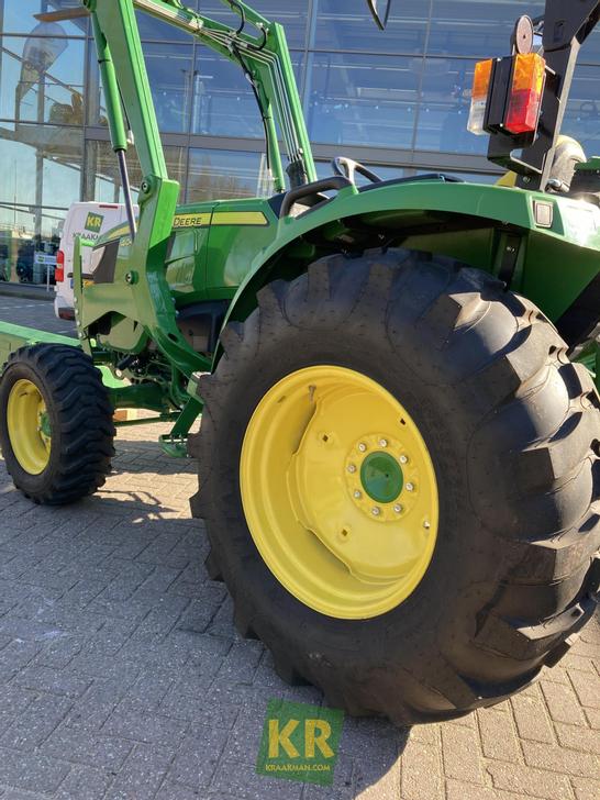 John Deere 4049m - Photo 8