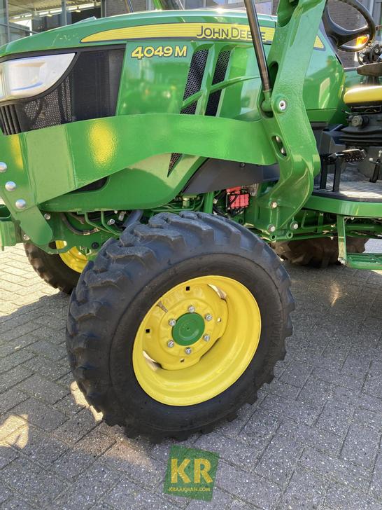 John Deere 4049m - Photo 10