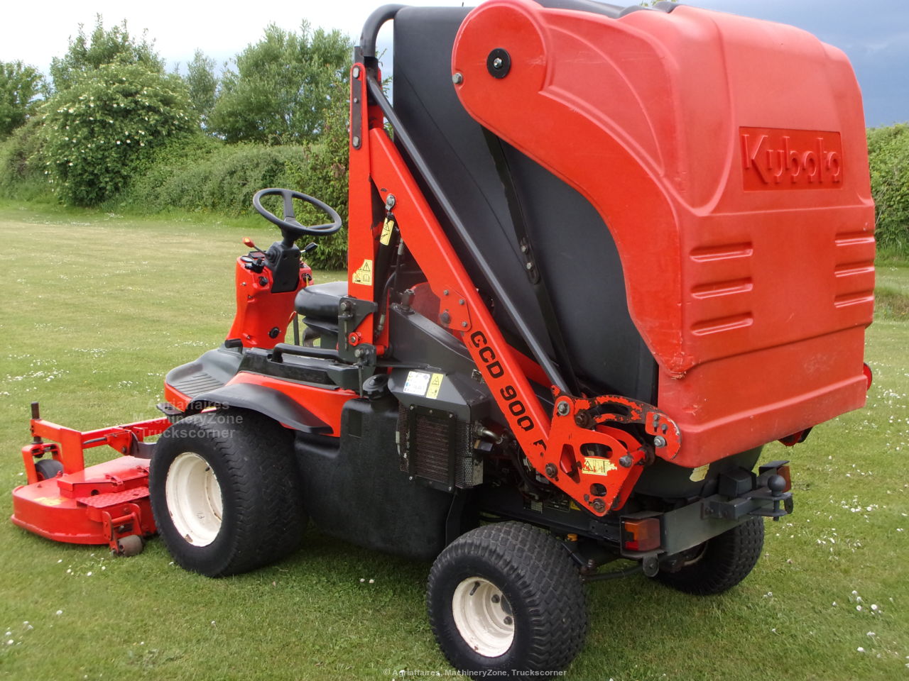 Kubota F2880 - Photo 4