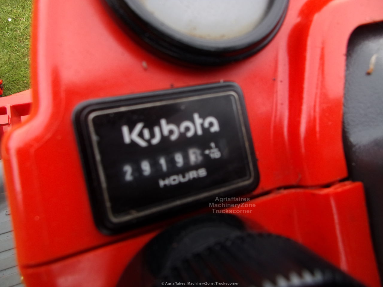 Kubota F2880 - Photo 10