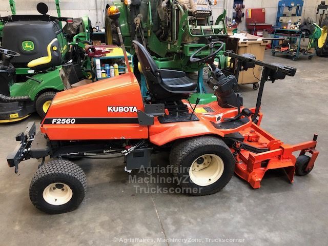 Kubota F2560 - Photo 4
